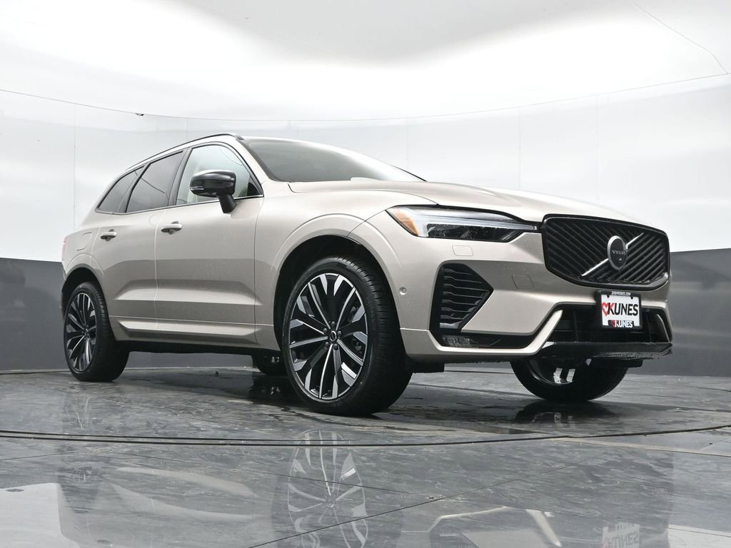 New 2026 Volvo XC60 B5 Ultra w/ Protection Package Premier image 42