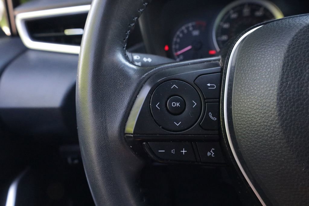 Used 2021 Toyota Corolla SE image 15