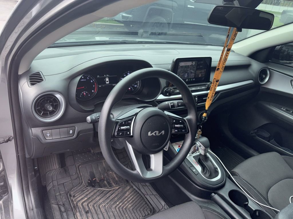 Used 2024 Kia Forte LXS image 8