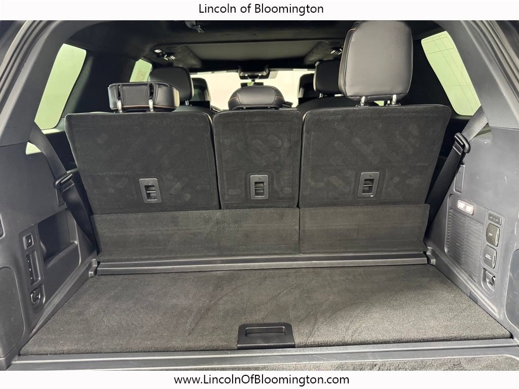 Used 2025 Lincoln Navigator Black Label AWD/4WD image 15