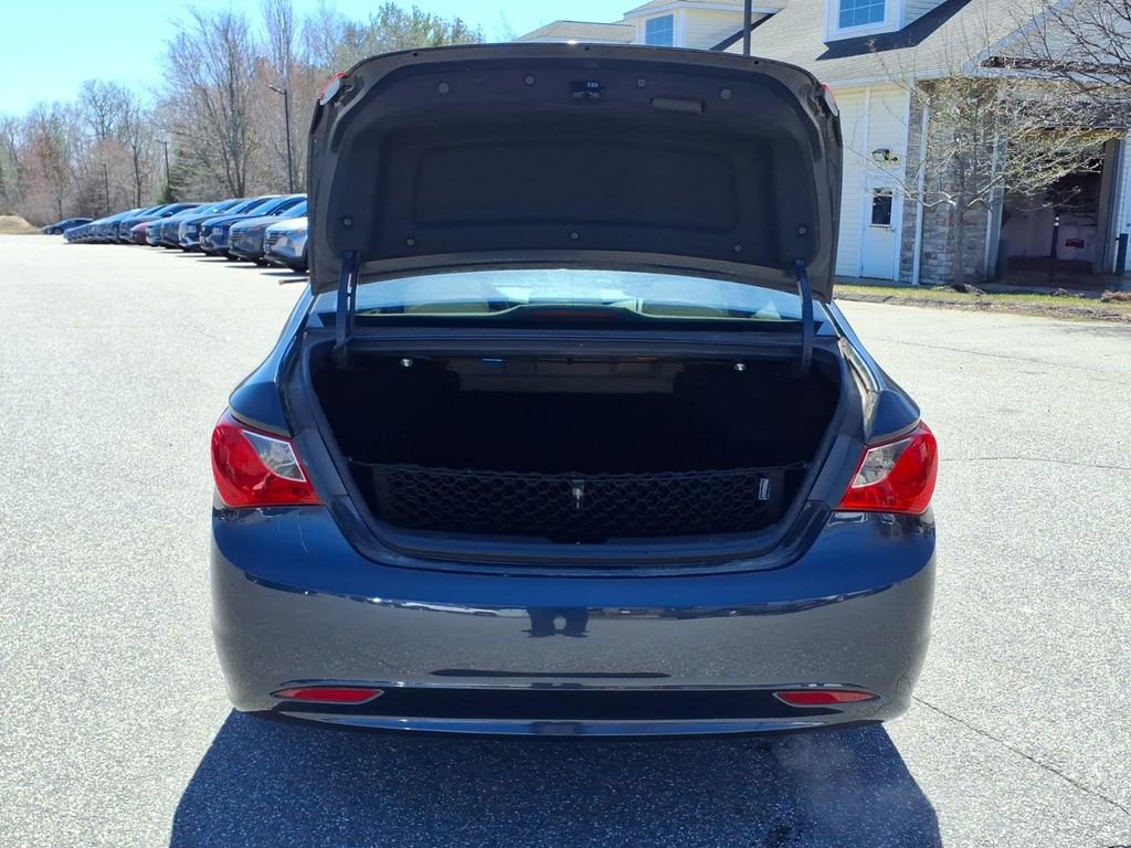 Used 2012 Hyundai Sonata GLS image 10