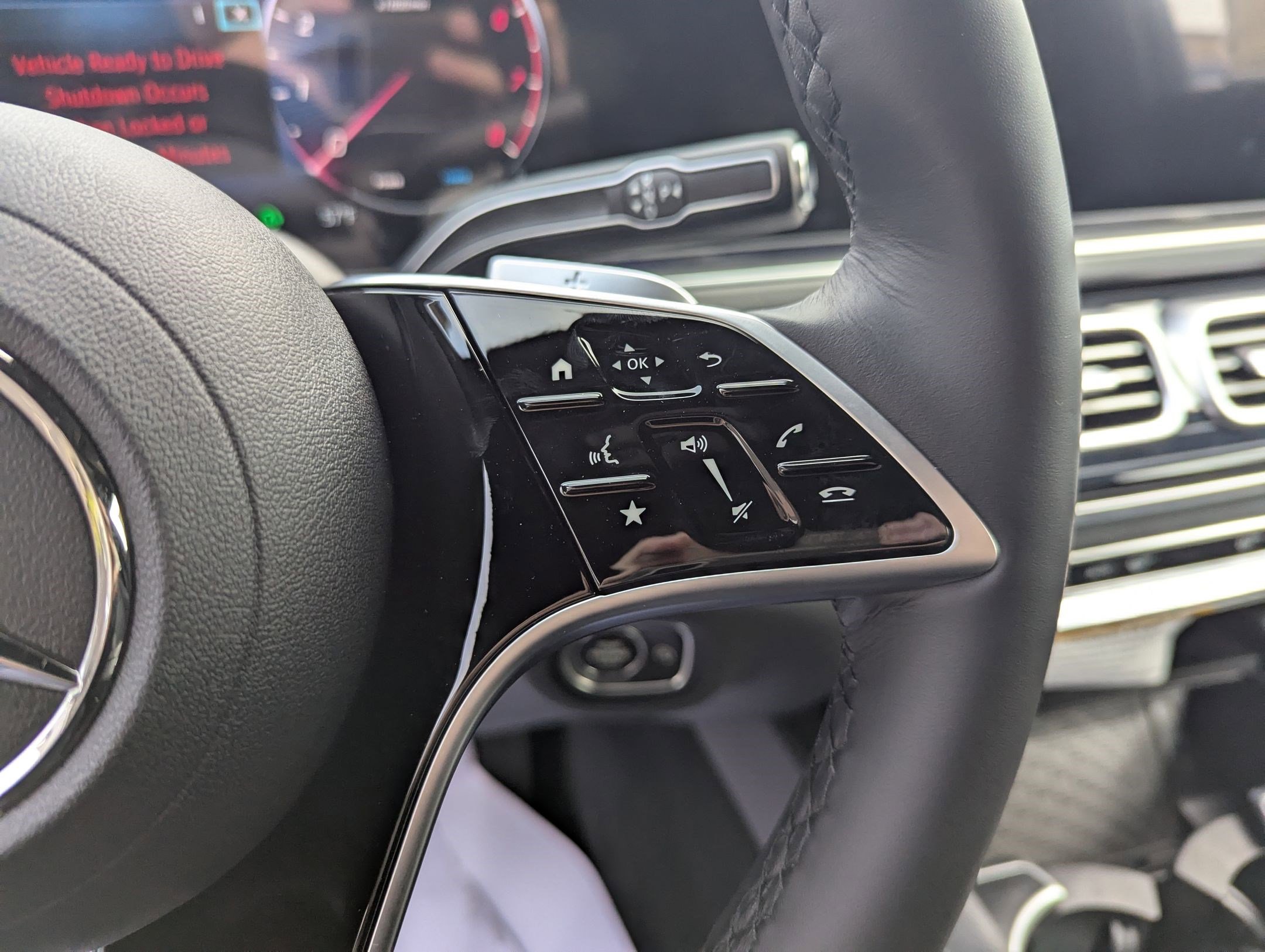 New 2026 Mercedes-Benz GLE 450 4MATIC Coupe image 11