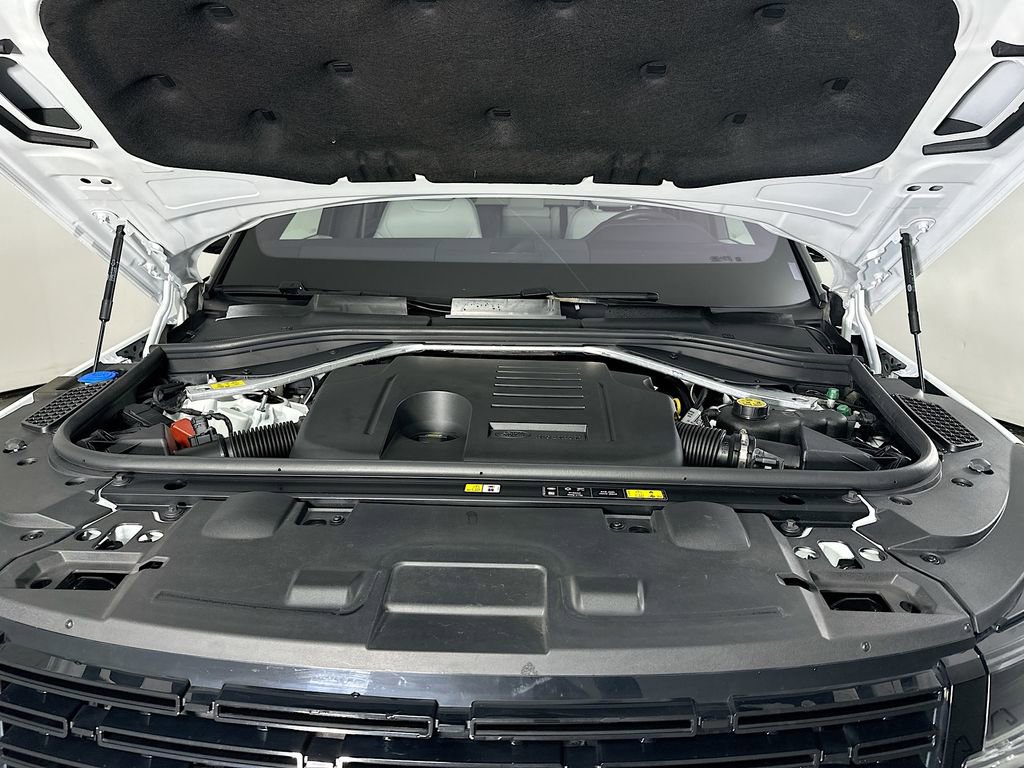 Used 2023 Land Rover Range Rover Sport SE image 34