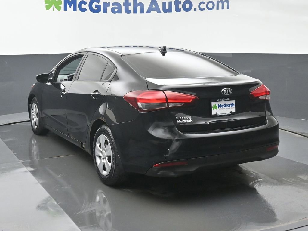 Used 2017 Kia Forte LX image 20
