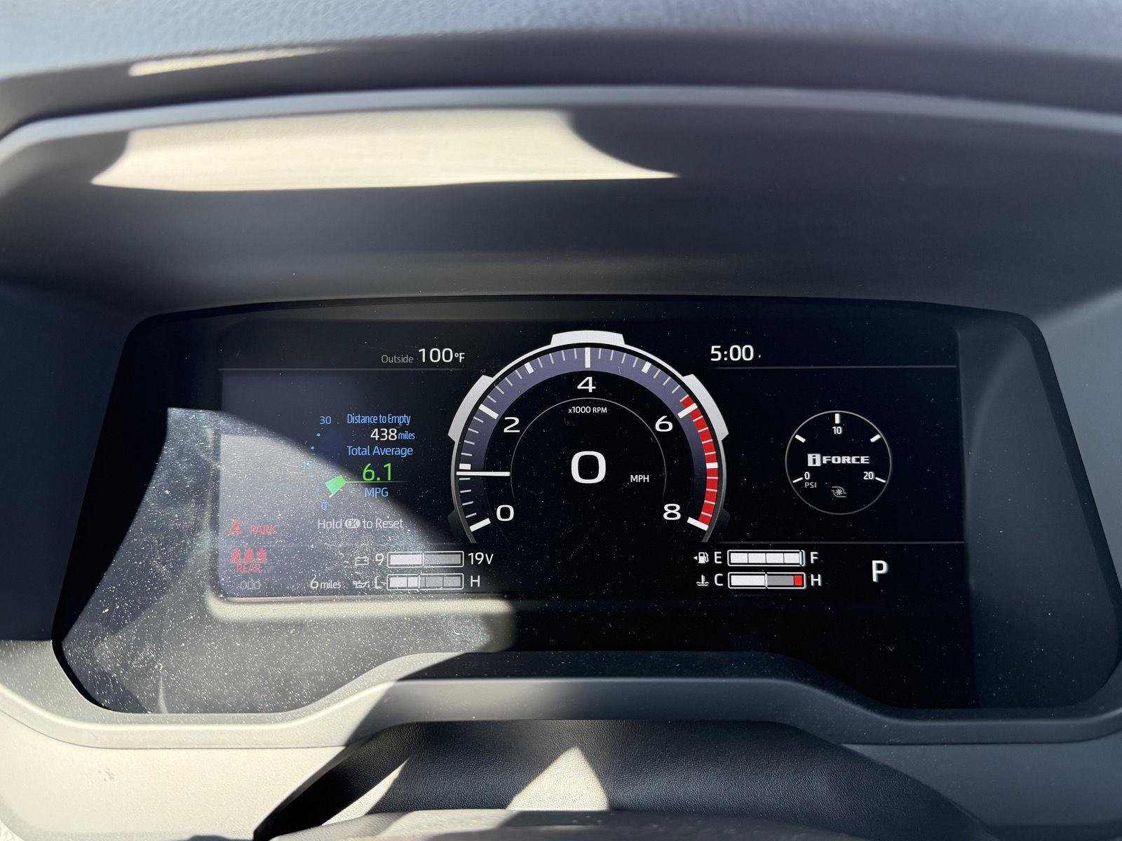 New 2026 Toyota Tundra Limited AWD/4WD image 31