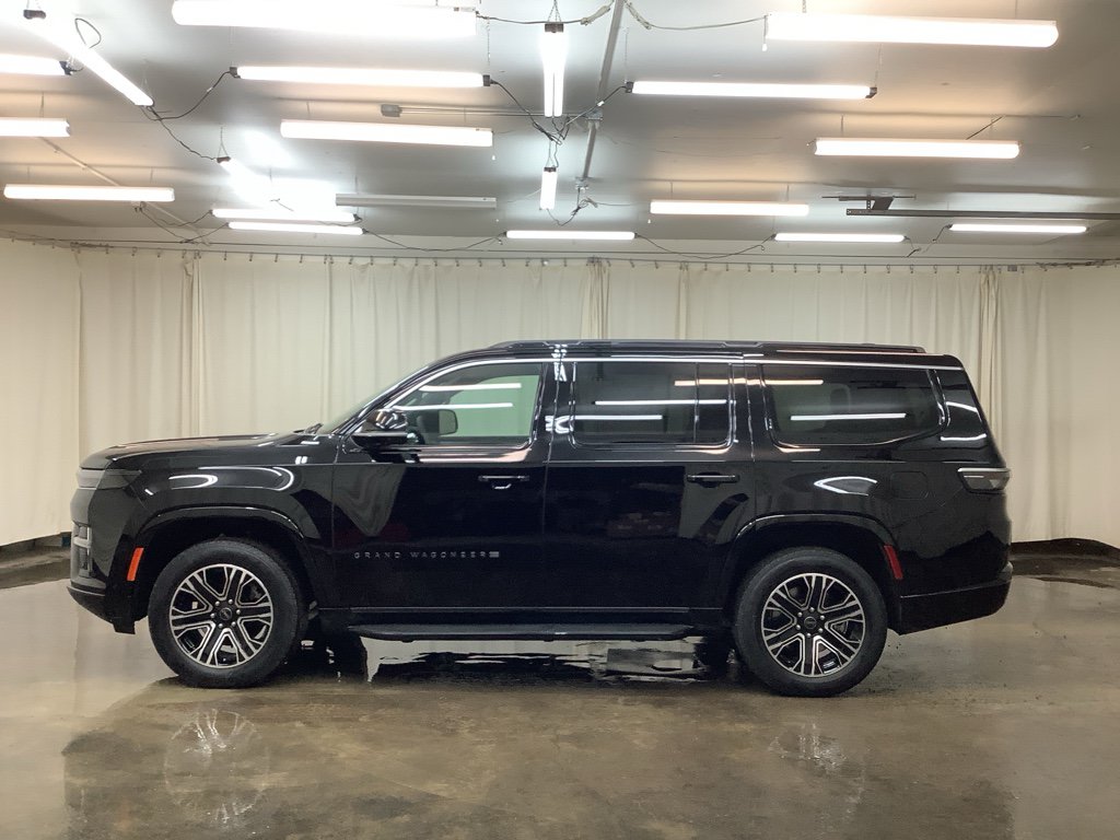 New 2026 Jeep Grand Wagoneer 4WD w/ Premium Group I image 9