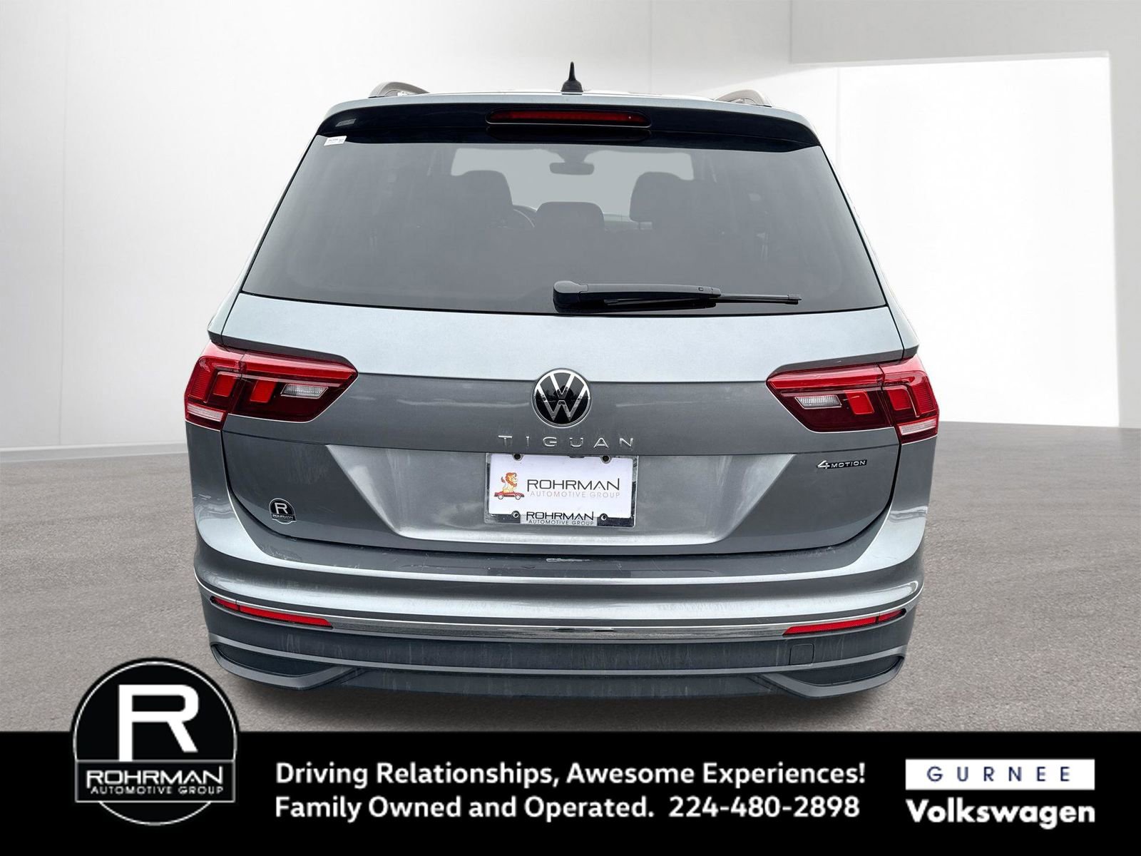 Used 2022 Volkswagen Tiguan S image 8