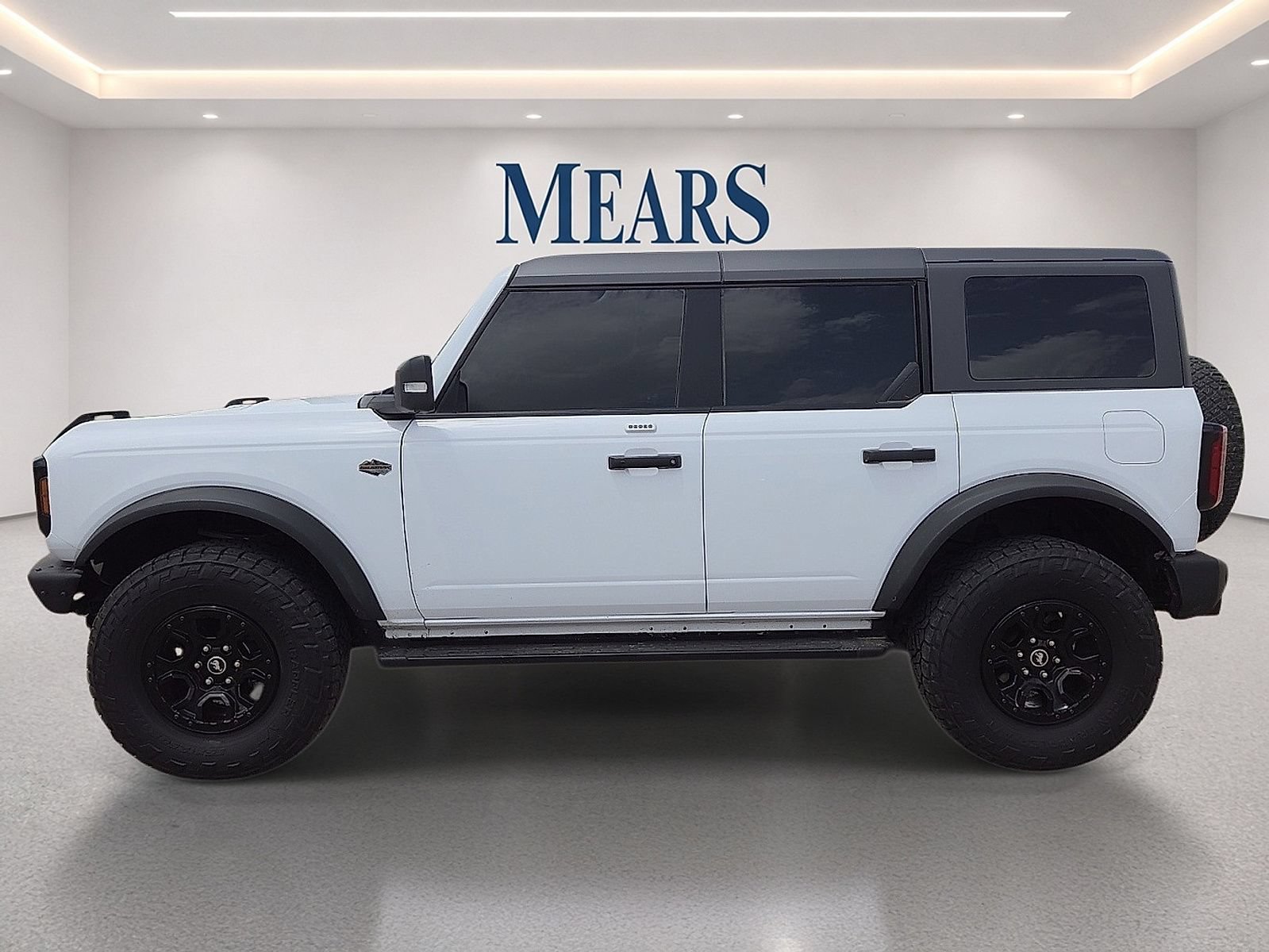 Used 2023 Ford Bronco Wildtrak AWD/4WD image 2
