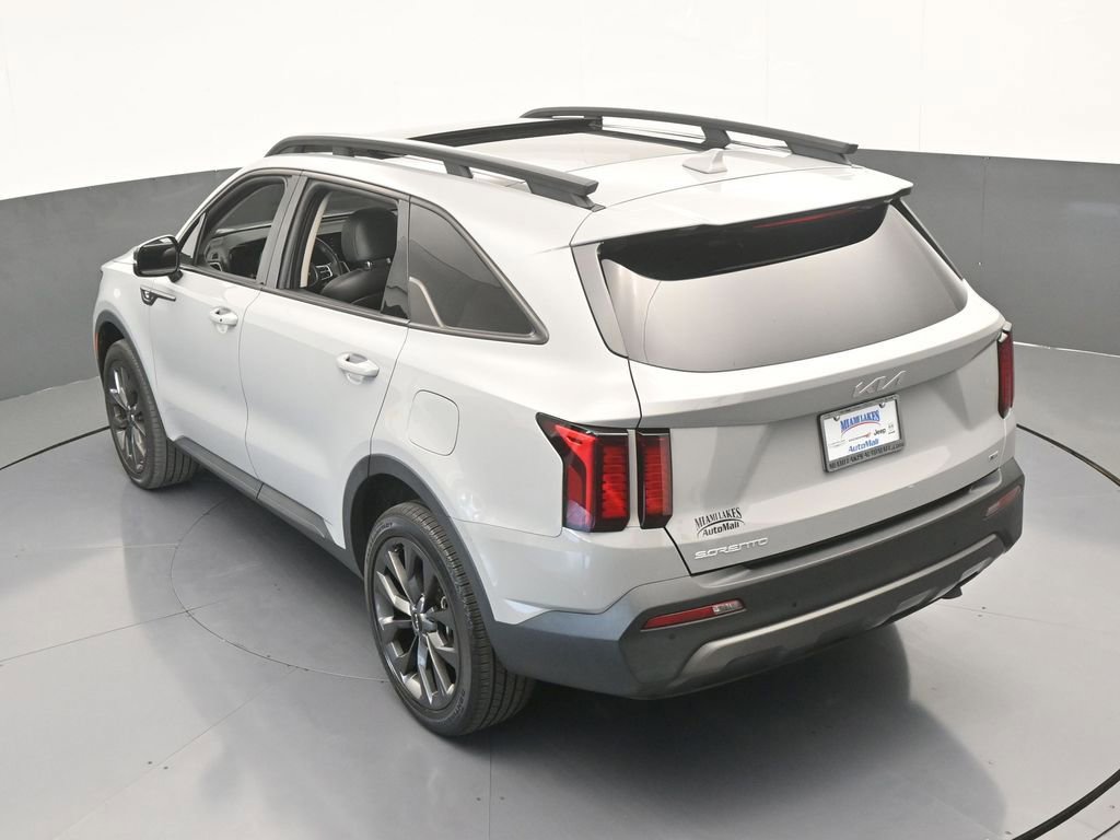 Used 2023 Kia Sorento X-Line EX image 57