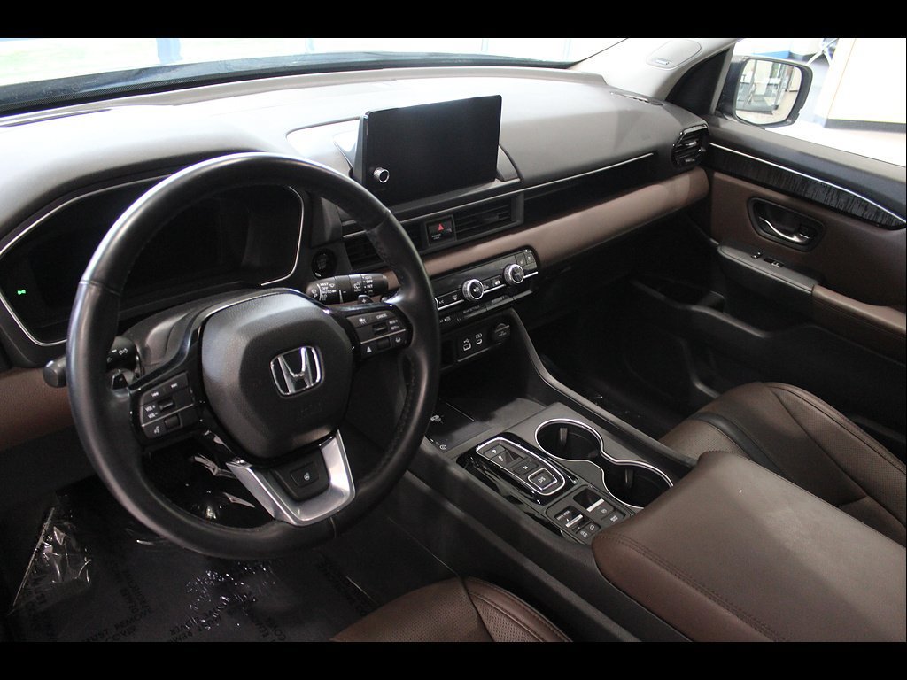 Certified 2023 Honda Pilot Elite image 13