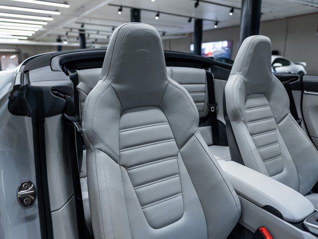 Certified 2024 Porsche 911 Turbo image 33