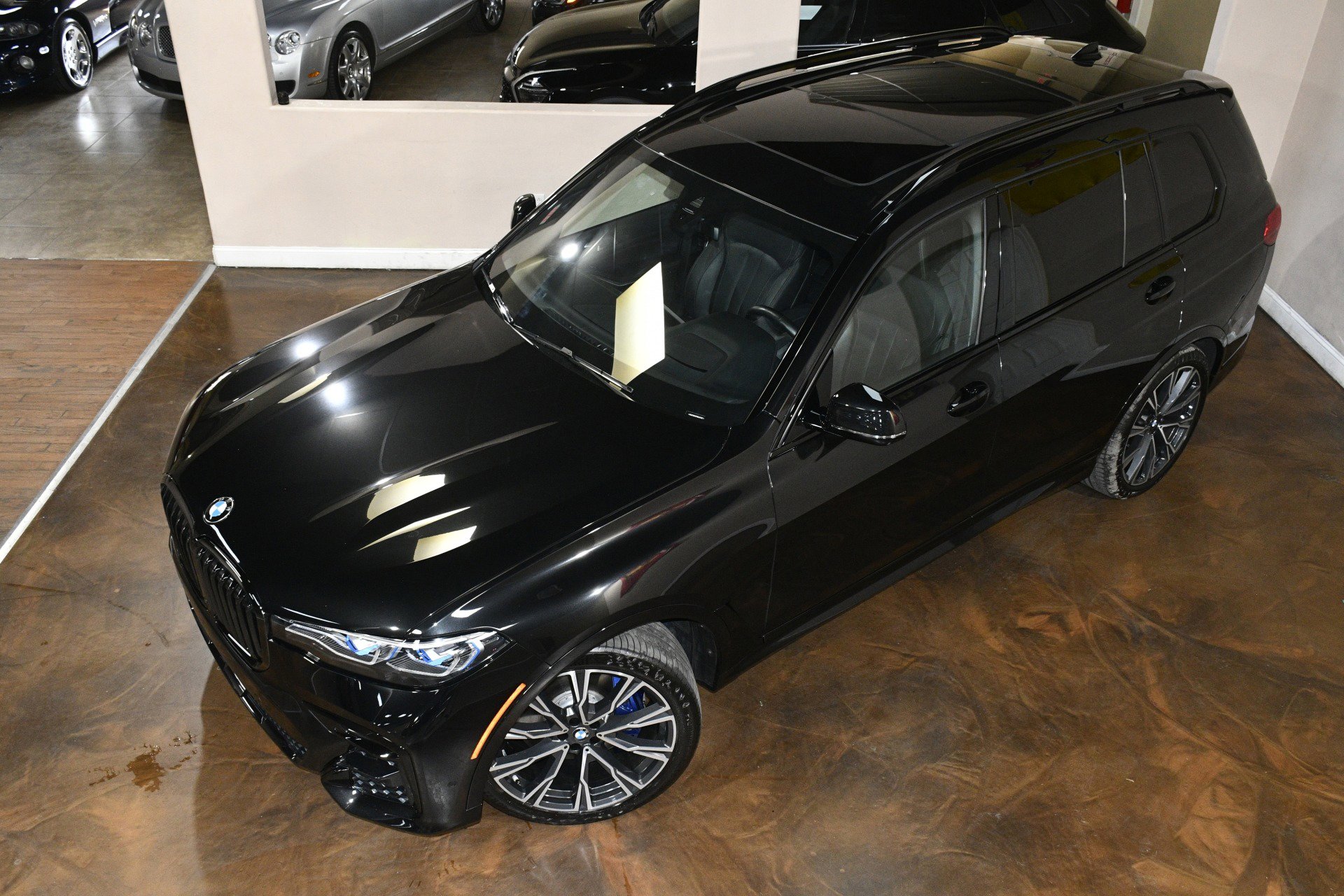 Used 2022 BMW X7 M50i w/ Luxury Seating Package image 74