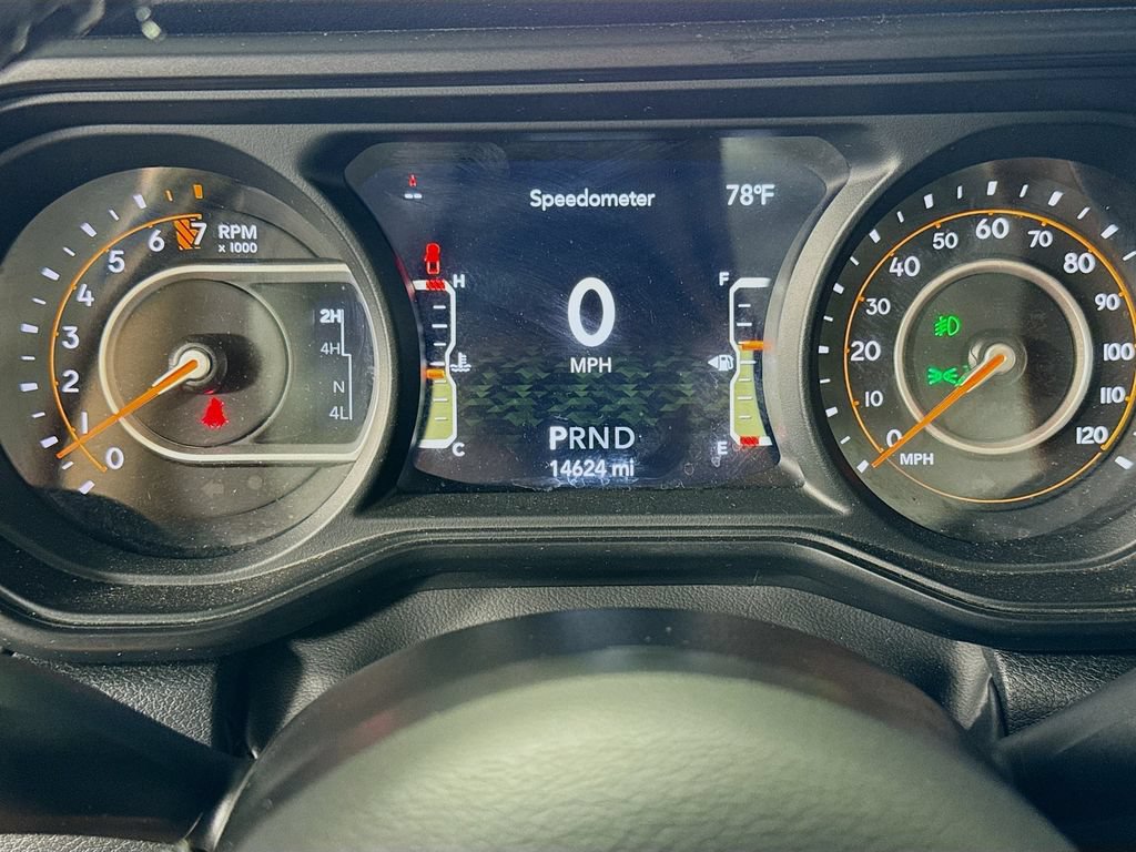Used 2026 Jeep Gladiator Rubicon AWD/4WD image 12