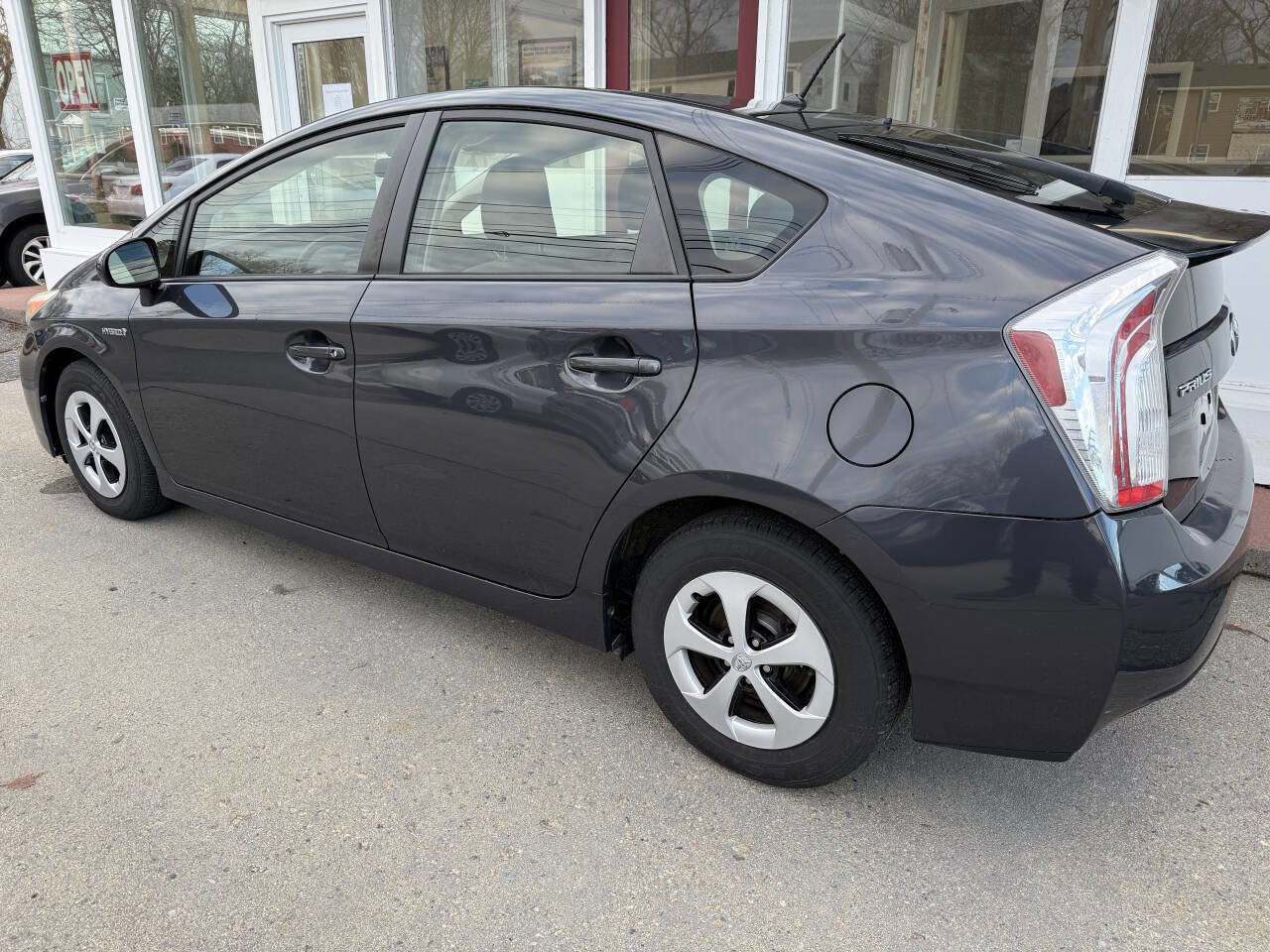 Used 2013 Toyota Prius Two FWD image 35