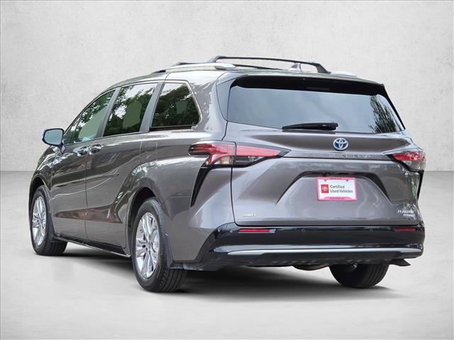Certified 2024 Toyota Sienna Platinum AWD/4WD image 8