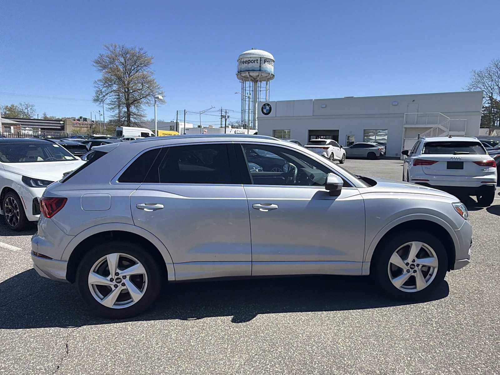 Used 2022 Audi Q3 2.0T Premium Plus AWD/4WD image 3