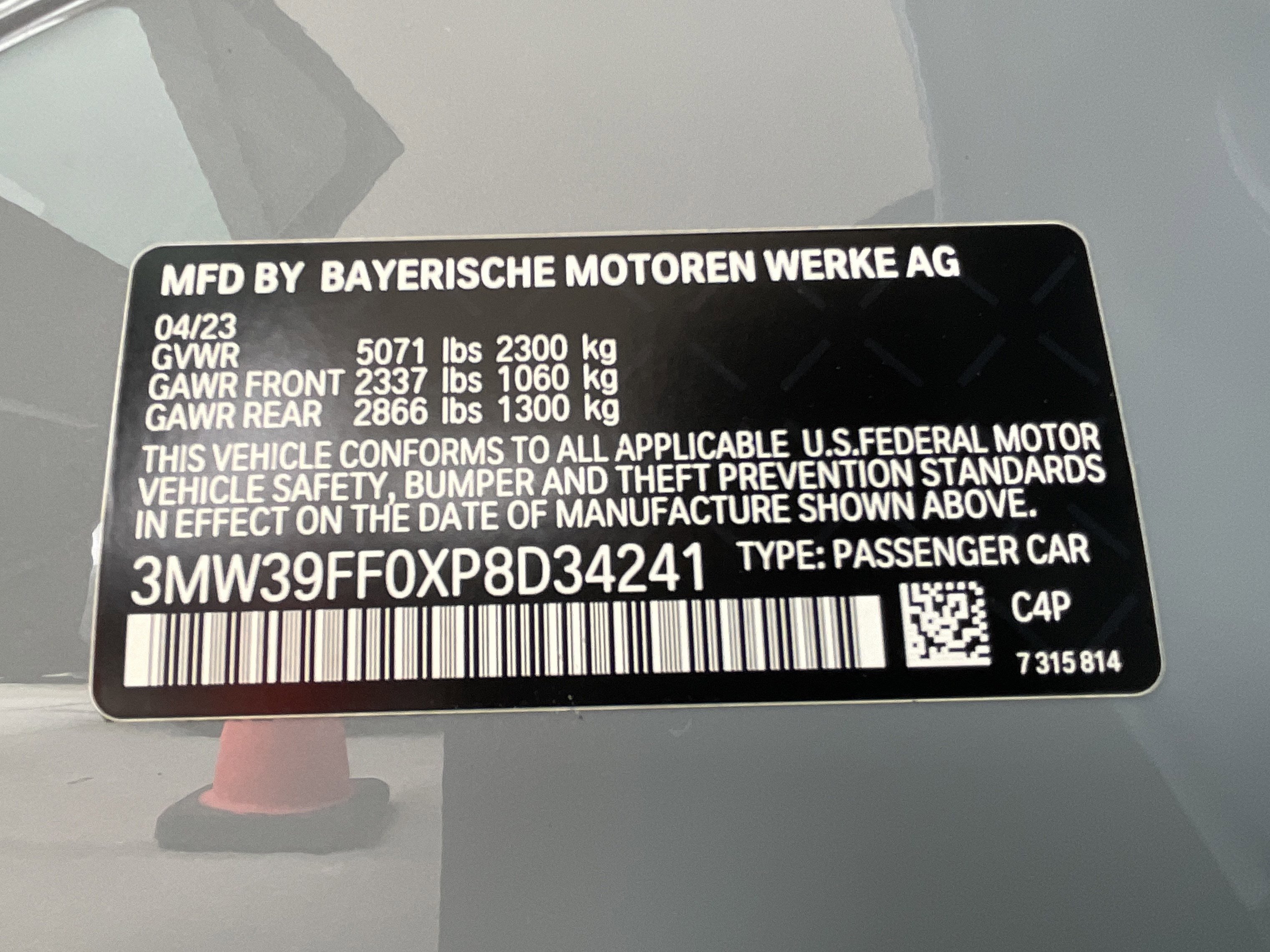 Certified 2023 BMW 330e w/ M Sport Package image 37