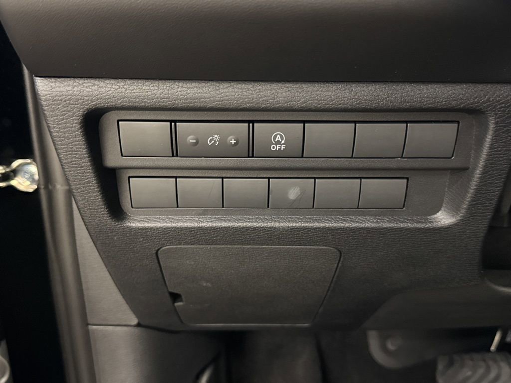 New 2026 Mitsubishi Outlander ES FWD image 19