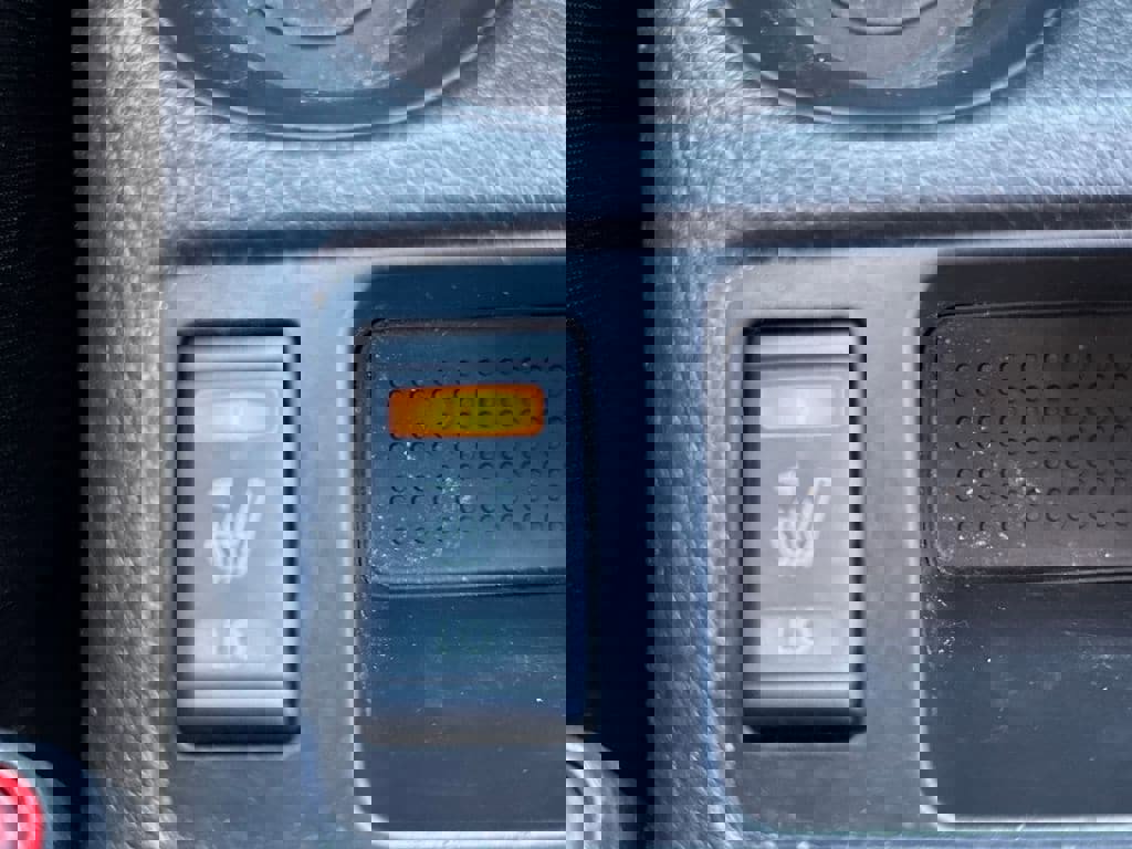 Used 2022 Nissan Rogue Sport SL w/ Premium Package image 28