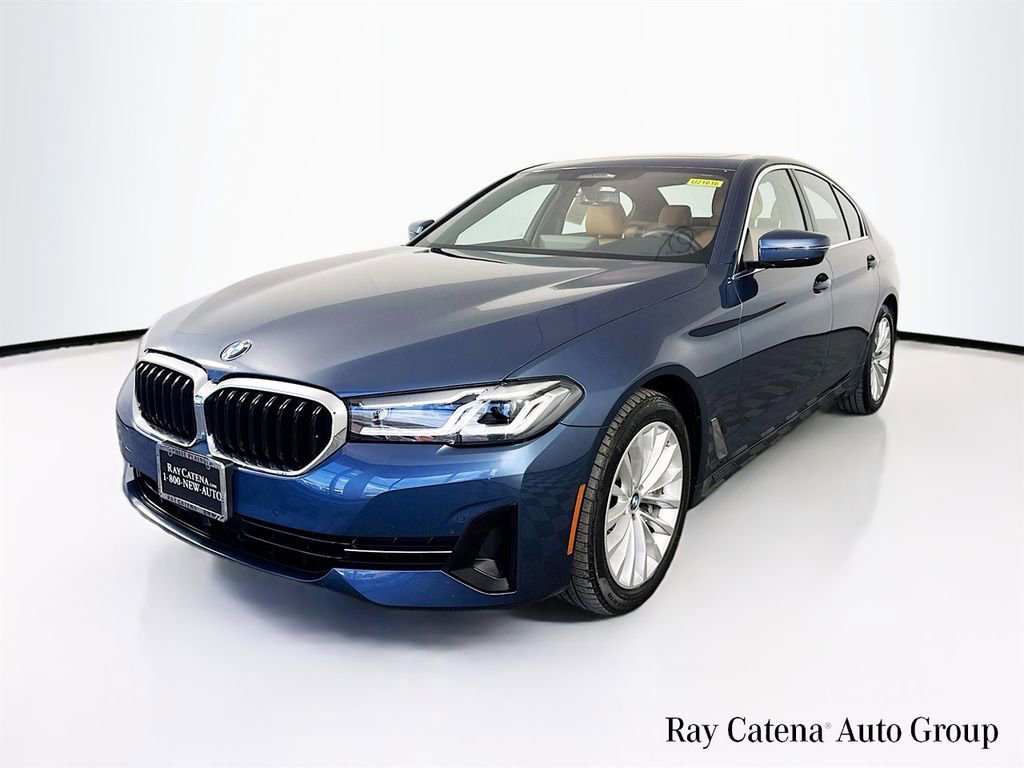 Used 2023 BMW 530i xDrive w/ Premium Package image 3