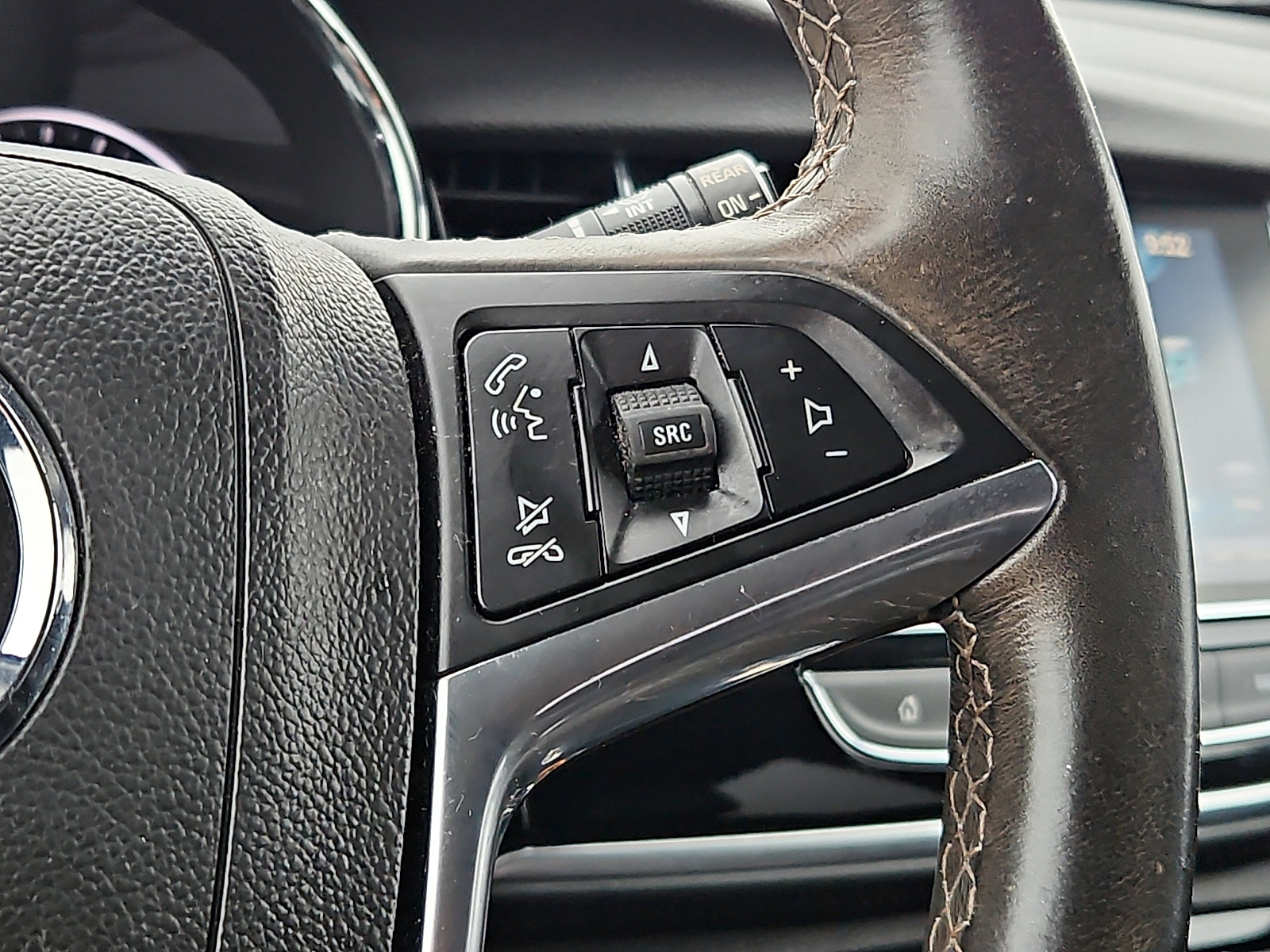 Used 2017 Buick Encore Preferred image 22