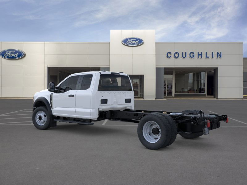 New 2025 Ford F550 4x4 Supercab Super Duty image 4