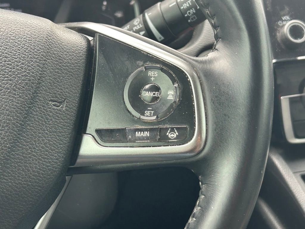 Used 2018 Honda CR-V Touring image 27