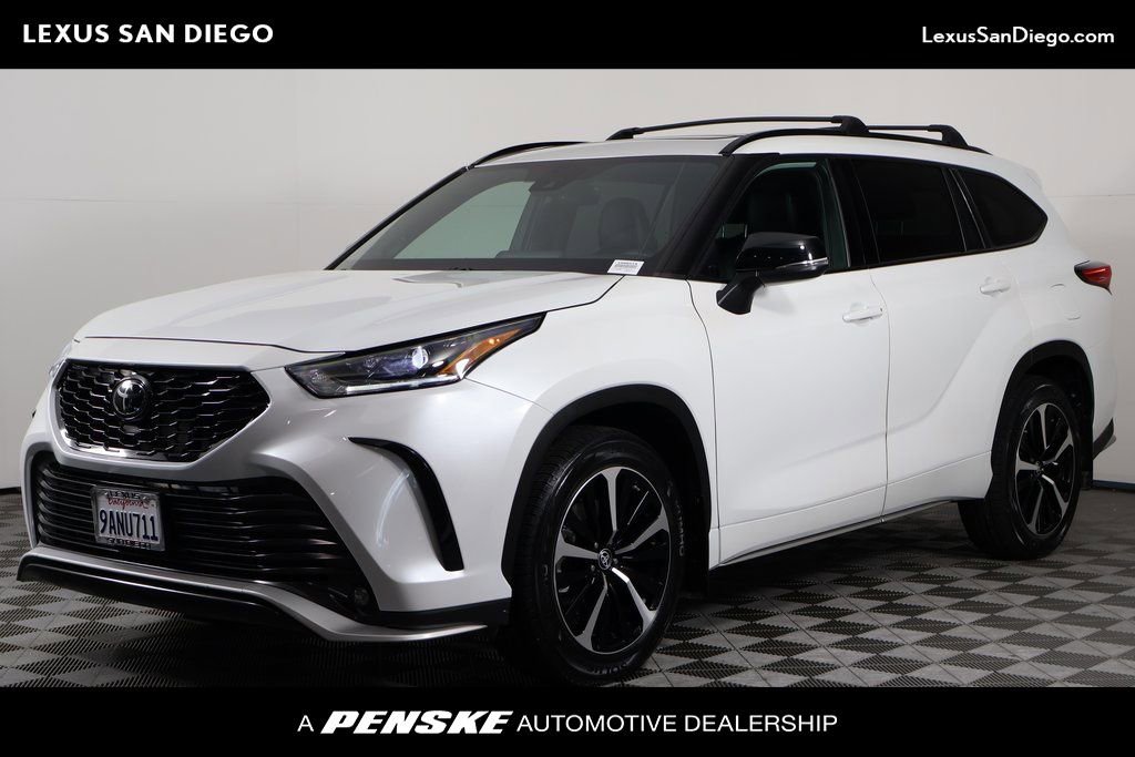 Used 2022 Toyota Highlander XSE