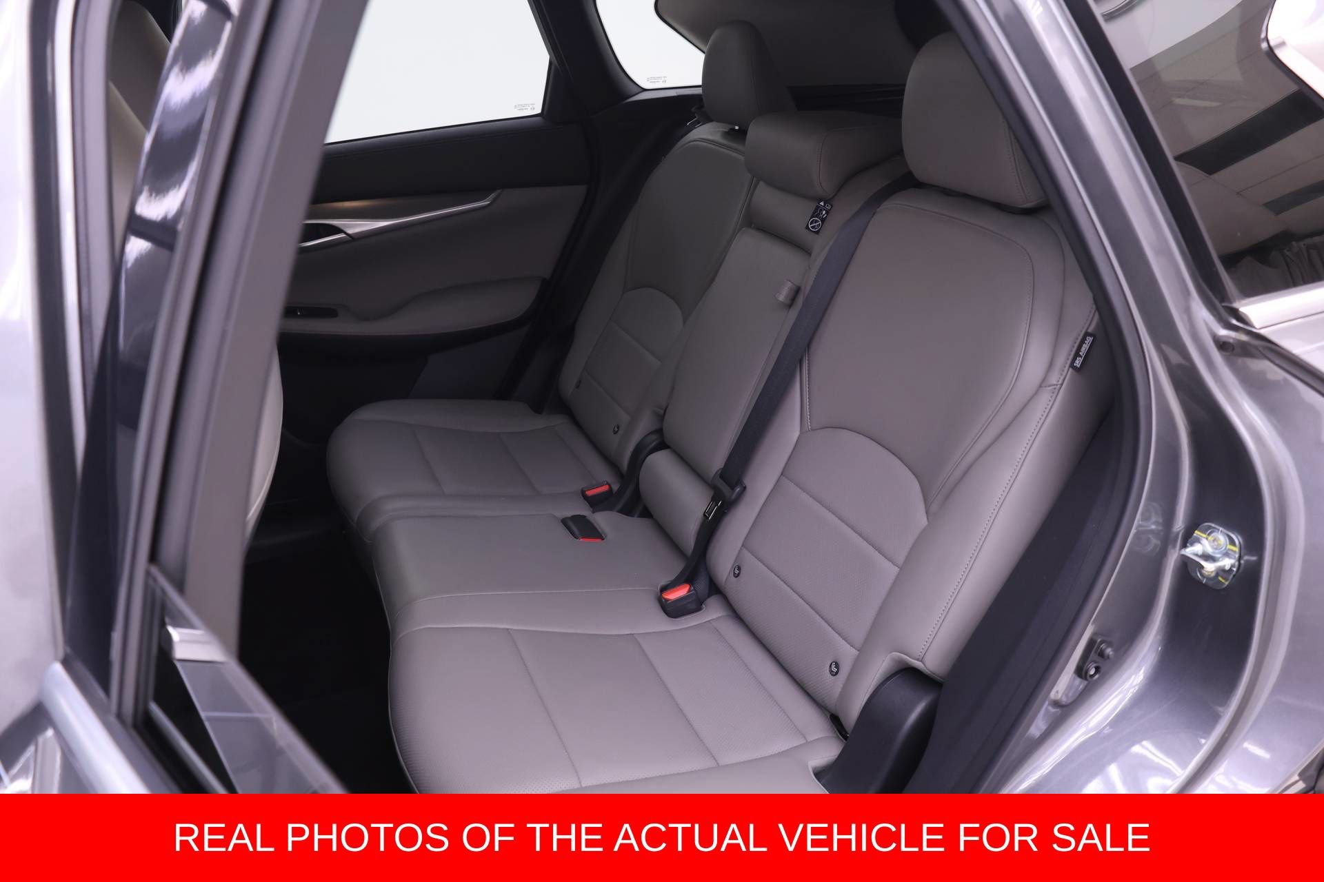 Used 2023 INFINITI QX50 Luxe AWD/4WD image 10