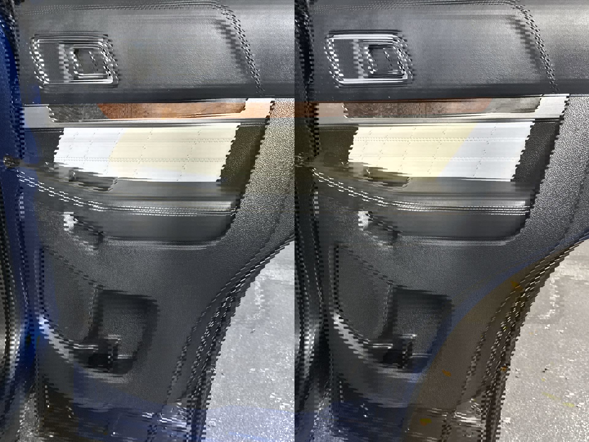 Used 2016 Ford Explorer Platinum image 36