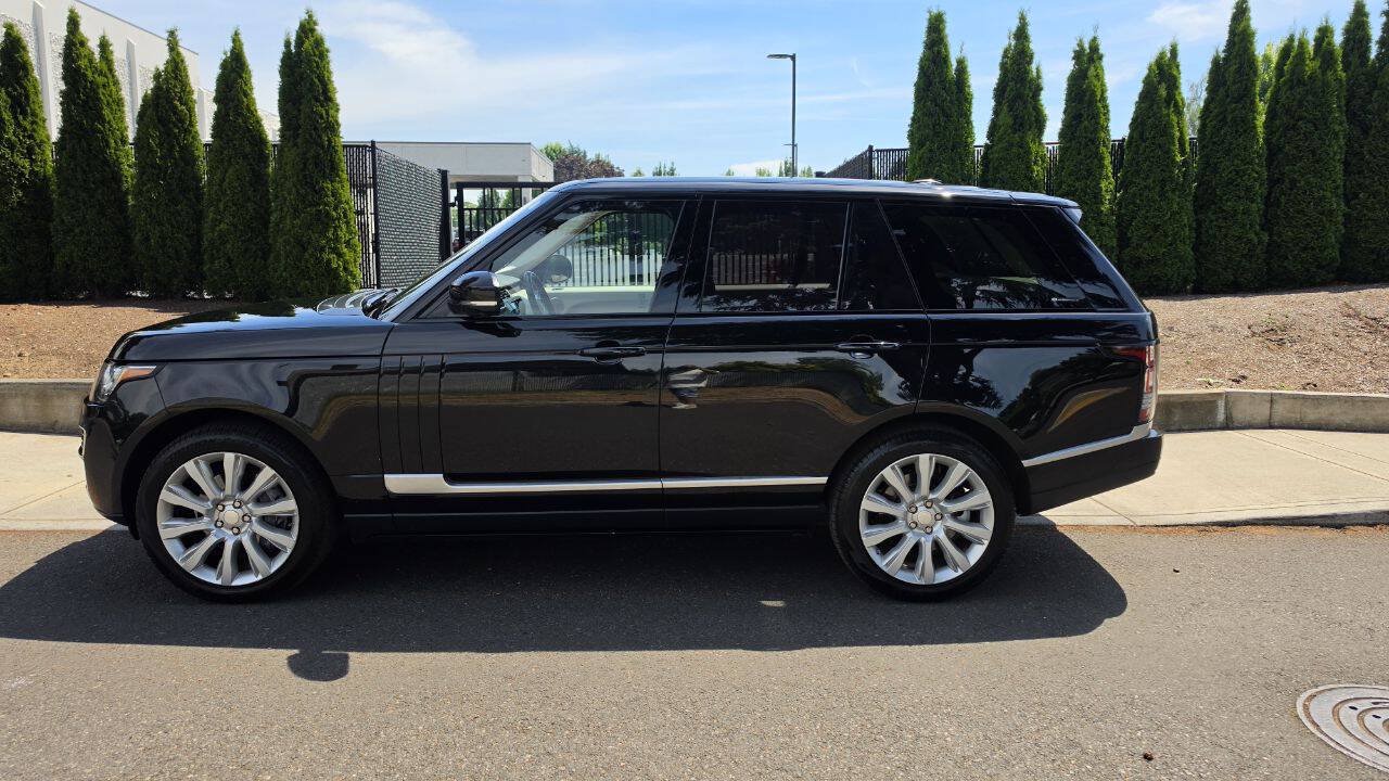 Used 2014 Land Rover Range Rover Supercharged AWD/4WD image 10