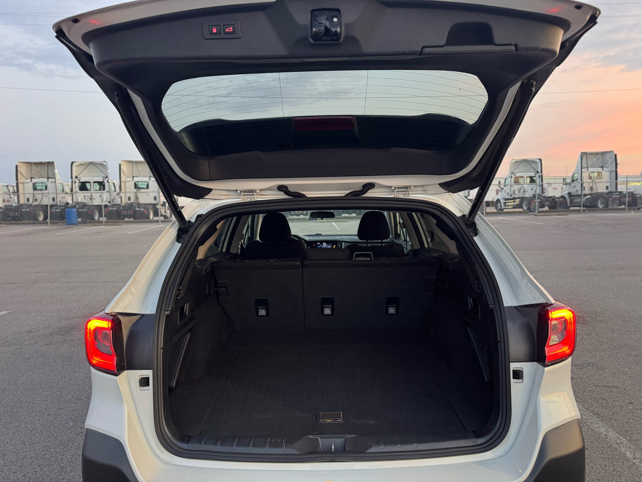 Used 2022 Subaru Outback Premium image 30