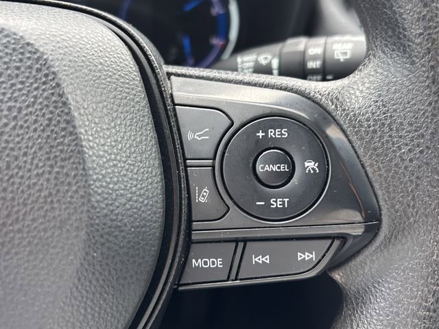 Used 2024 Toyota RAV4 AWD Hybrid image 24