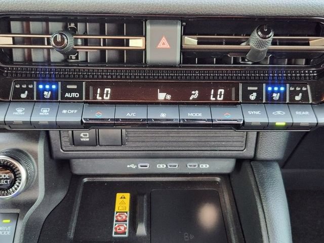 Used 2026 Toyota Land Cruiser w/ Premium Package AWD/4WD image 17