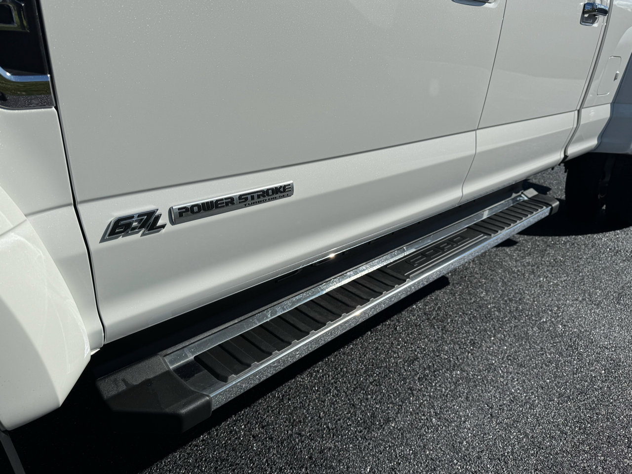 Used 2022 Ford F450 Lariat w/ Lariat Ultimate Package image 51