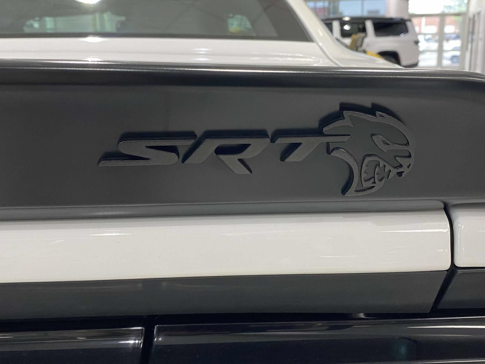 Used 2022 Dodge Challenger SRT Hellcat Redeye RWD image 8
