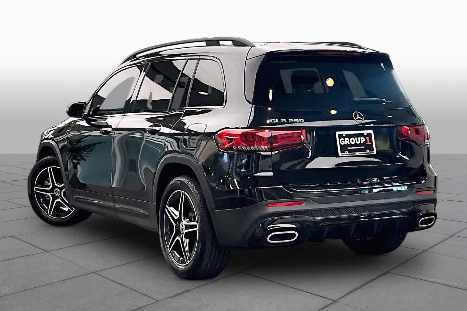Used 2021 Mercedes-Benz GLB 250 image 11