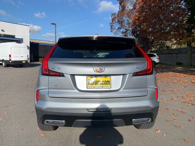 Used 2024 Cadillac XT4 Premium Luxury image 4