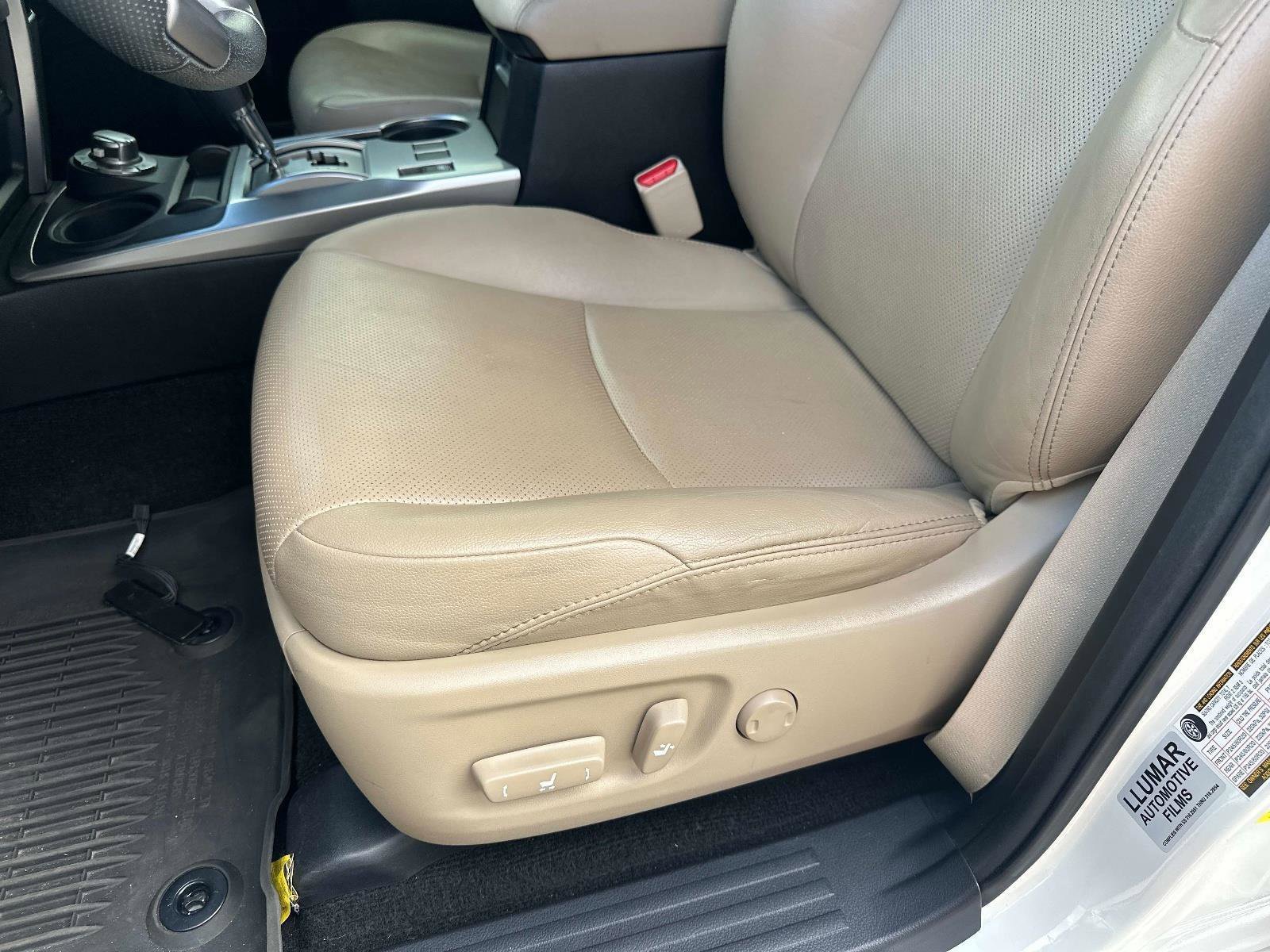 Used 2020 Toyota 4Runner Limited image 19