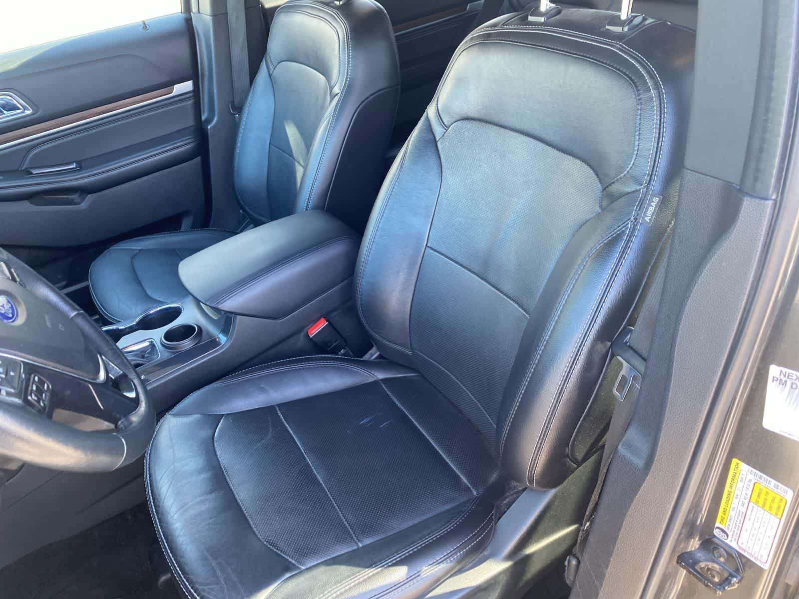 Used 2018 Ford Explorer Limited FWD image 11