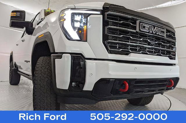 Used 2025 GMC Sierra 2500 AT4 w/ AT4 Premium Plus Package AWD/4WD image 25