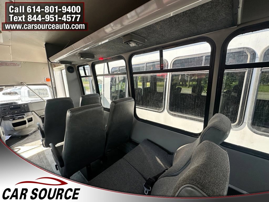 Used 2010 Ford E-350 and Econoline 350 Super Duty RWD image 14