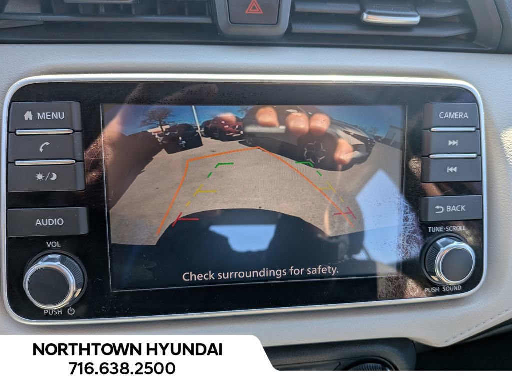 Used 2021 Nissan Versa SV image 20