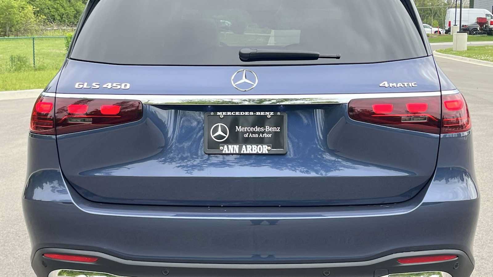 New 2026 Mercedes-Benz GLS 450 4MATIC image 18