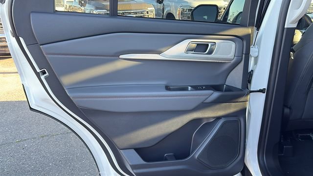 New 2026 Ford Explorer Active RWD image 13