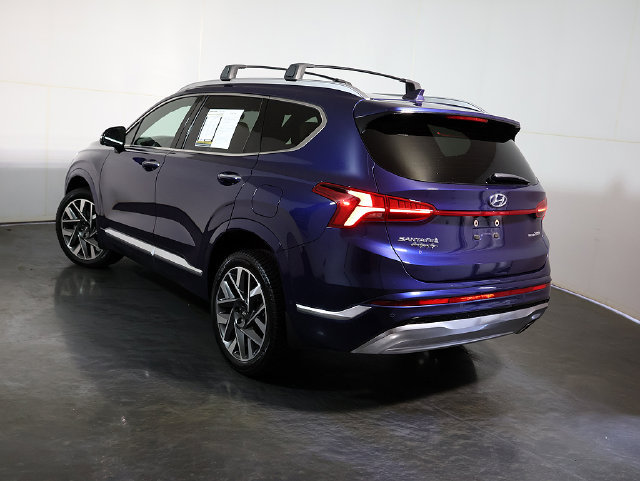Used 2022 Hyundai Santa Fe Calligraphy AWD/4WD image 2