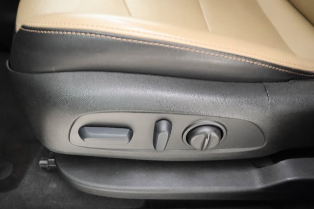 Used 2022 Chevrolet Equinox Premier image 10