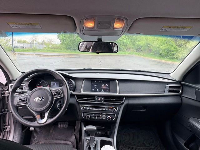 Used 2018 Kia Optima LX FWD image 11