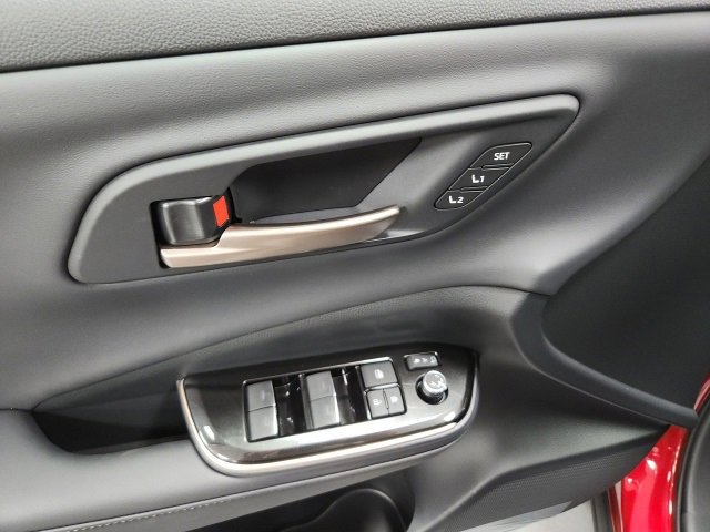 New 2026 Toyota Crown Platinum image 21