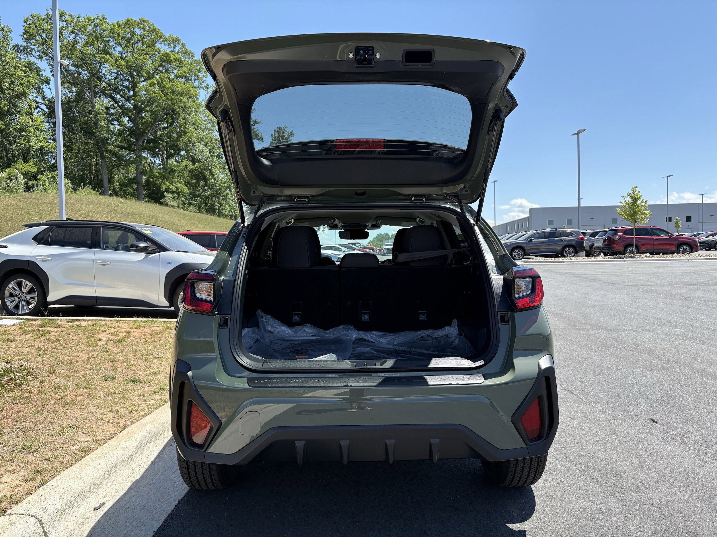 New 2026 Subaru Crosstrek 2.0i Premium AWD/4WD image 11